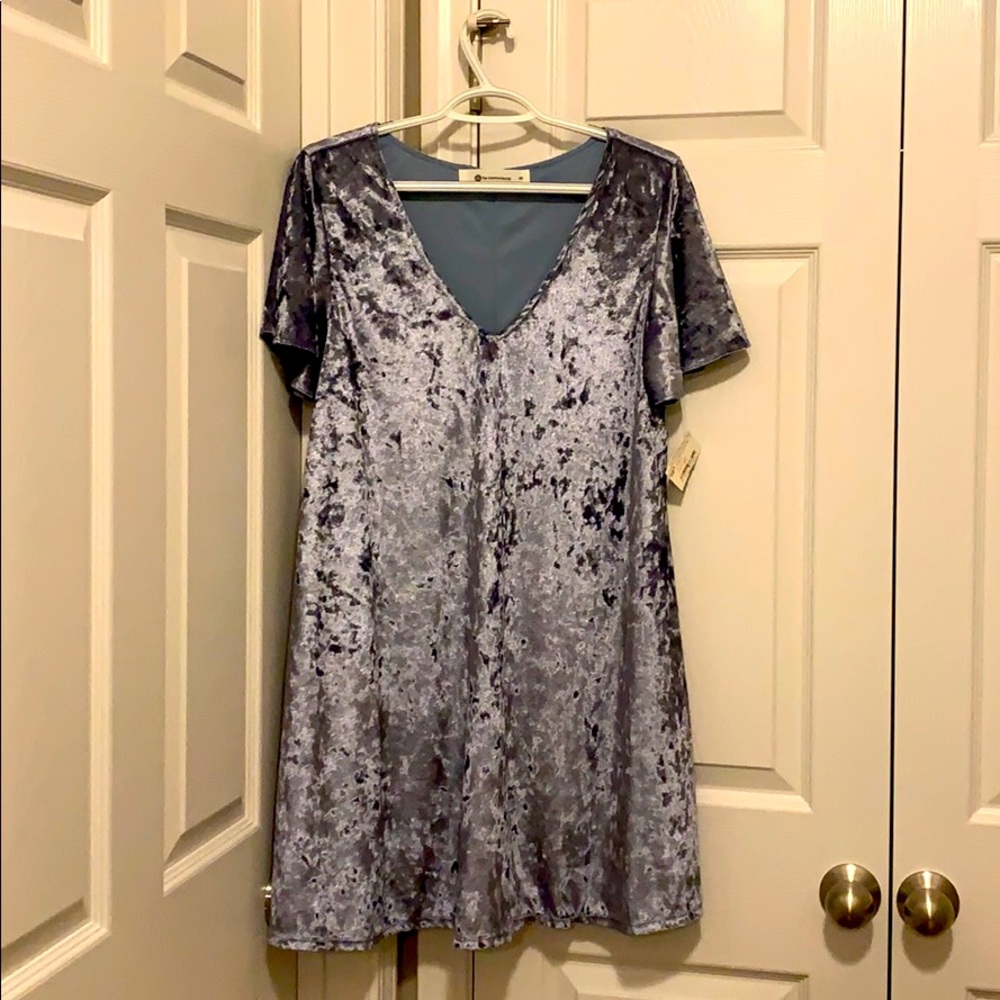 Impeccable Pig light Blue velvet dress